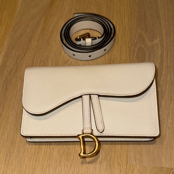 Dior Handbags - Christian Dior Elegant Cream Designer Women's Belt Bag